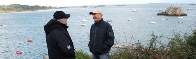 Rencontrez les gens du pays avec notre audioguide GPS de randonnée les 7 Merveilles du Littoral et Yvon Etienne Rencontrez les gens du pays avec notre audioguide GPS de randonnée les 7 Merveilles du Littoral et Yvon Etienne